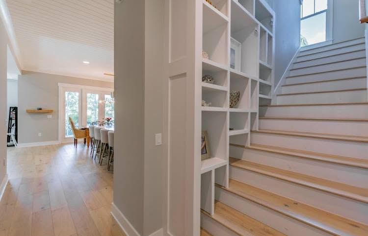 Flooring Installation & Repair