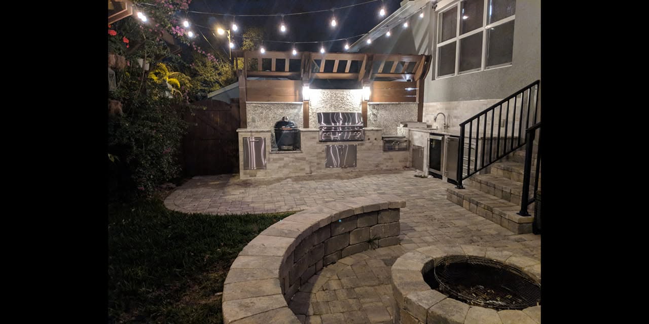 Custom Outdoor Kitchens